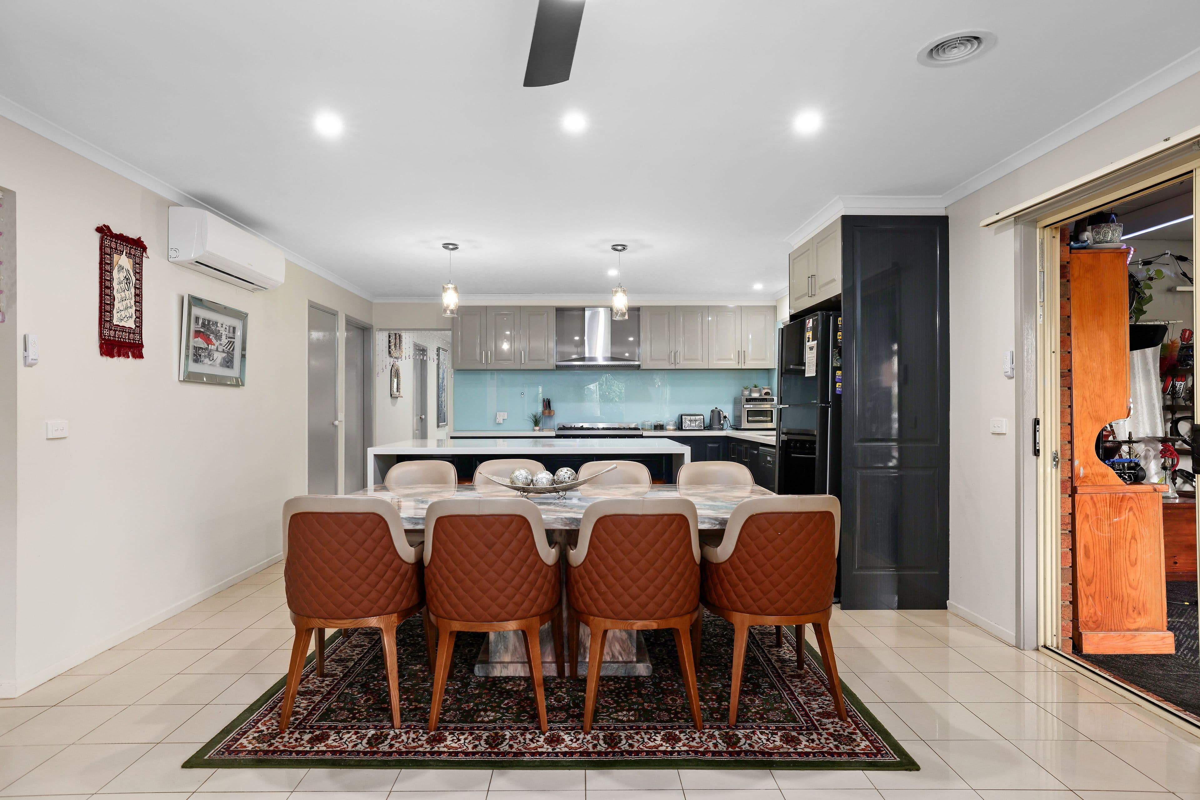 54 Fydler Avenue, Burnside VIC 3023, Burnside - Thumbnail 4