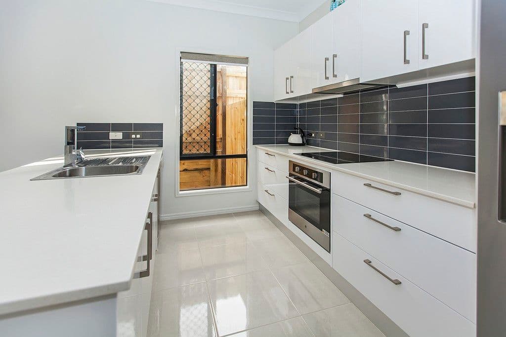 12 McGregor Place, Springfield Lakes QLD 4300, Springfield Lakes - Thumbnail 2