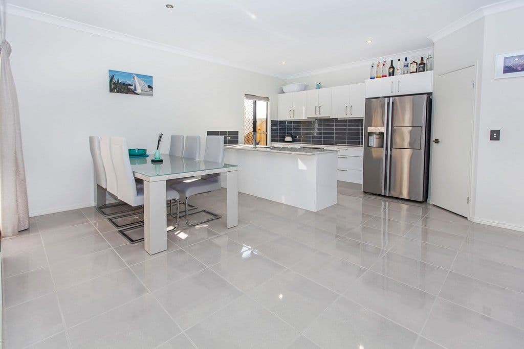 12 McGregor Place, Springfield Lakes QLD 4300, Springfield Lakes - Thumbnail 7