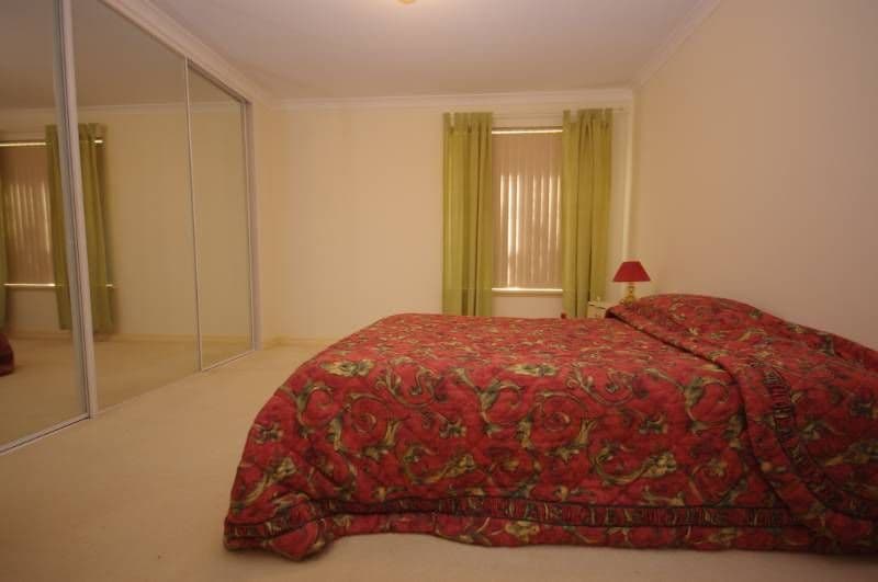 11b Hancock Street, NOLLAMARA WA 6061, Nollamara - Thumbnail 4
