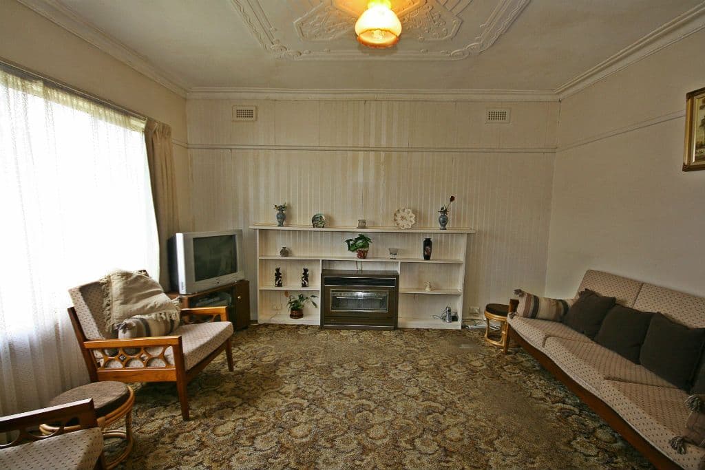 7 Millawa Avenue, ST ALBANS VIC 3021, St Albans - Thumbnail 2