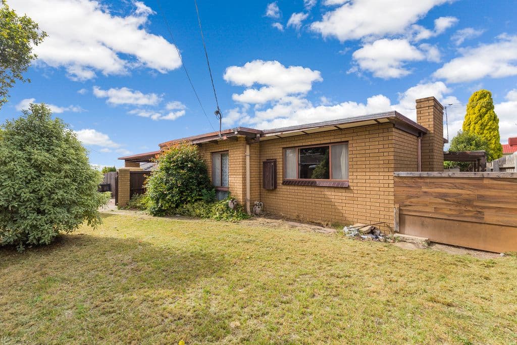 13 Timbarra Court, Grovedale VIC 3216, Grovedale - Thumbnail 2