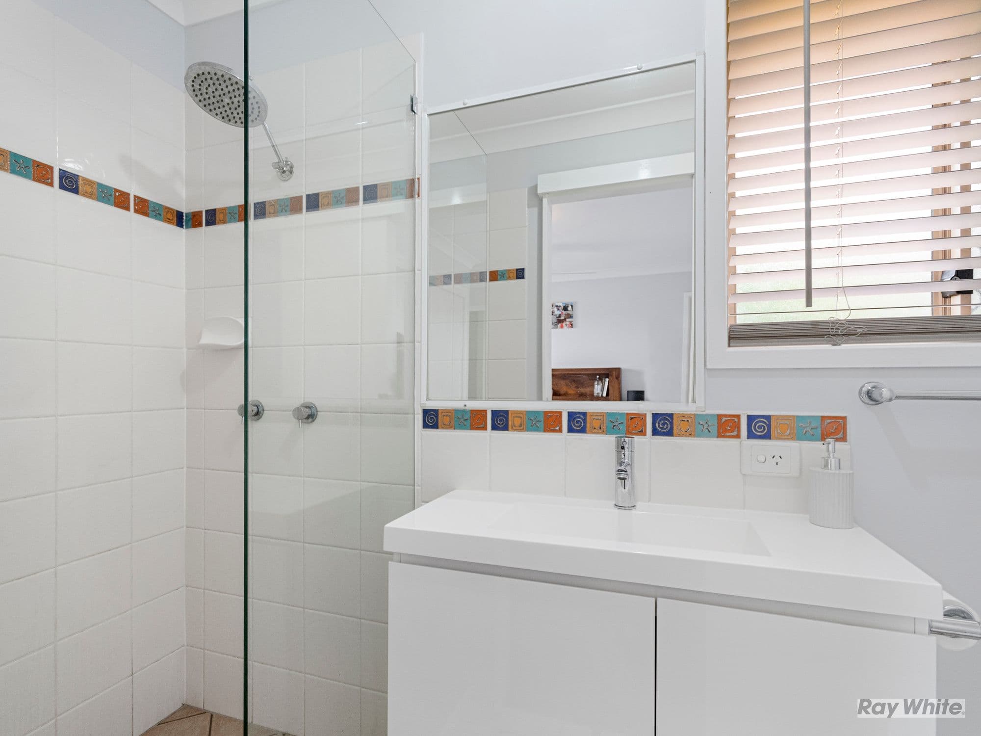 14 Montville Place, Forest Lake QLD 4078, Forest Lake - Thumbnail 7