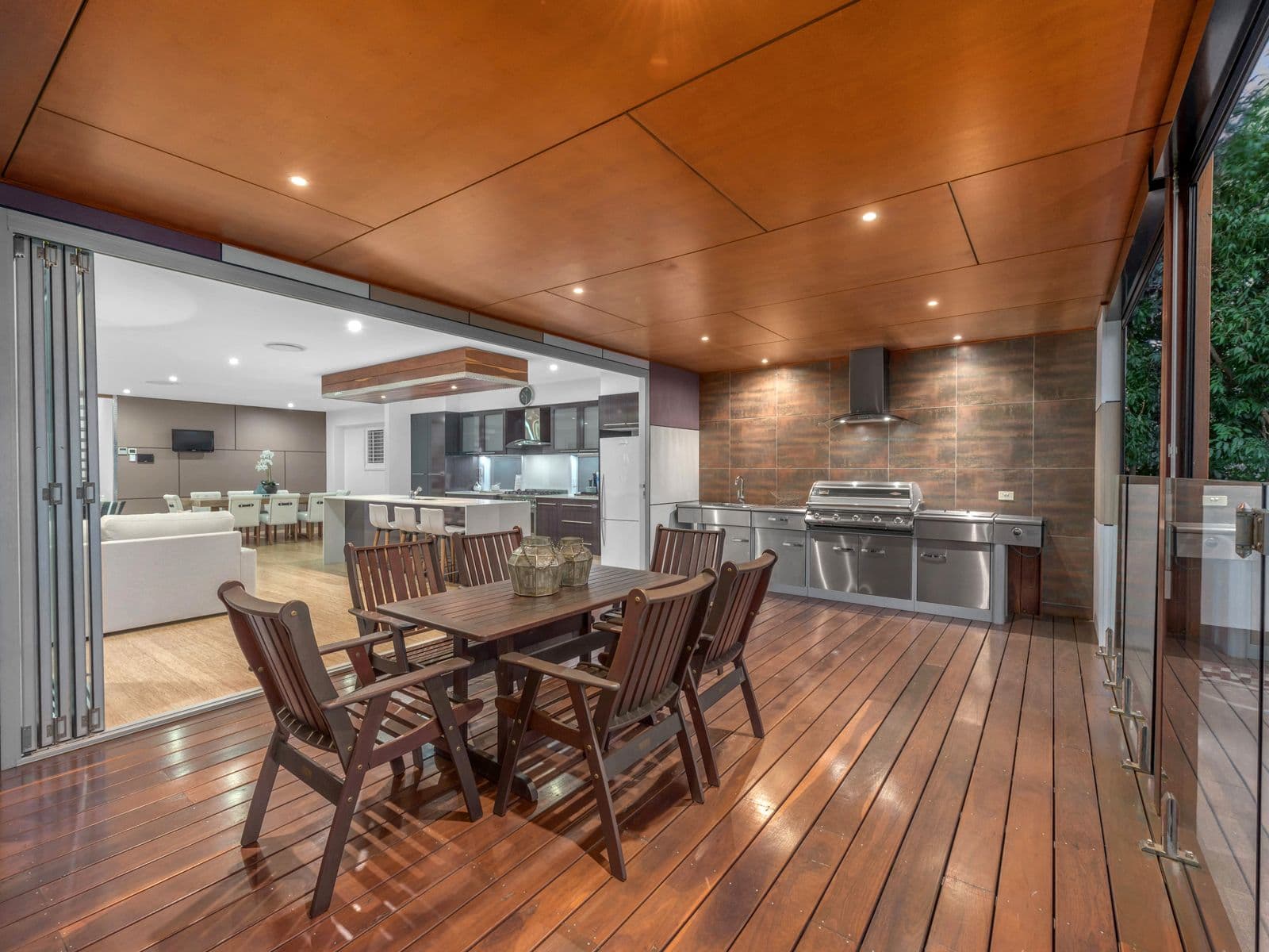 73 Lade Street, Coorparoo QLD 4151, Coorparoo - Thumbnail 5