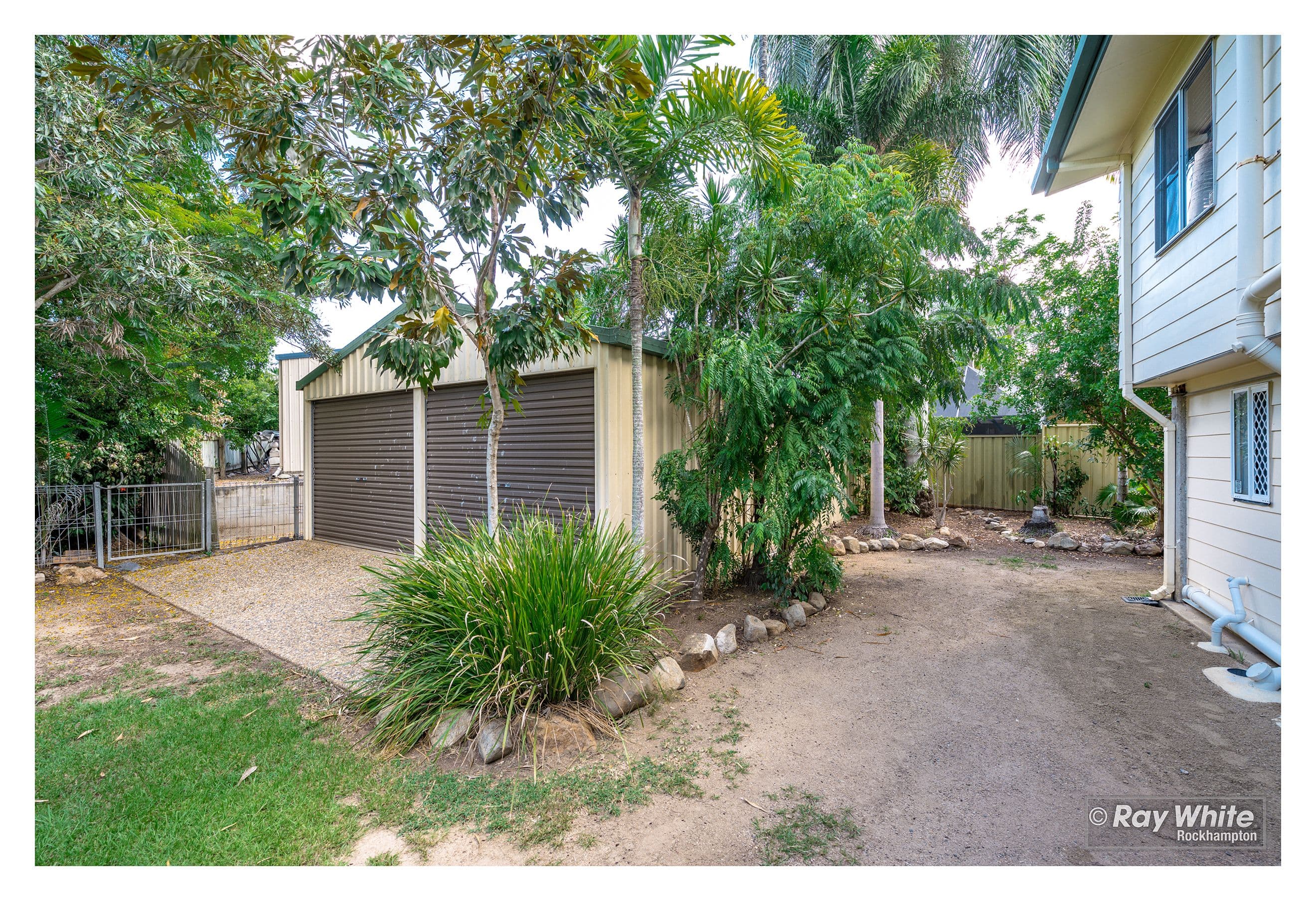 11 Agnew Avenue, Norman Gardens QLD 4701, Norman Gardens - Thumbnail 2