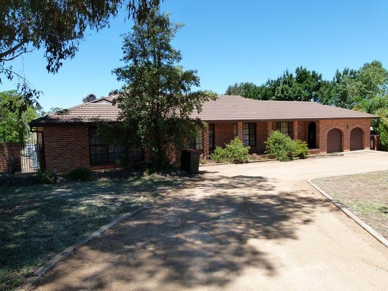 8 Brahman Street, FORBES NSW 2871, Forbes - Image 1
