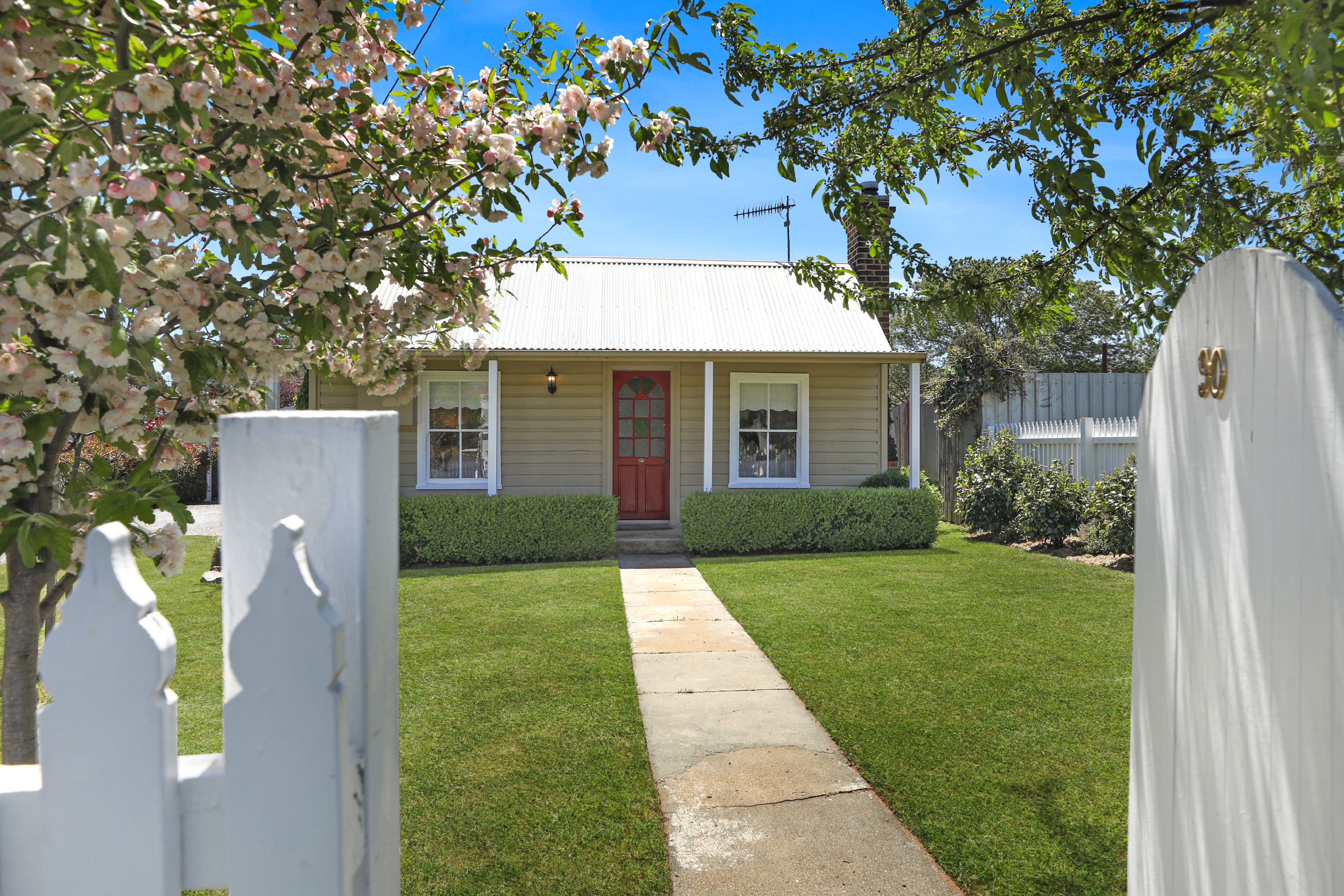 90 Laggan Road, Crookwell NSW 2583, Crookwell - Image 1