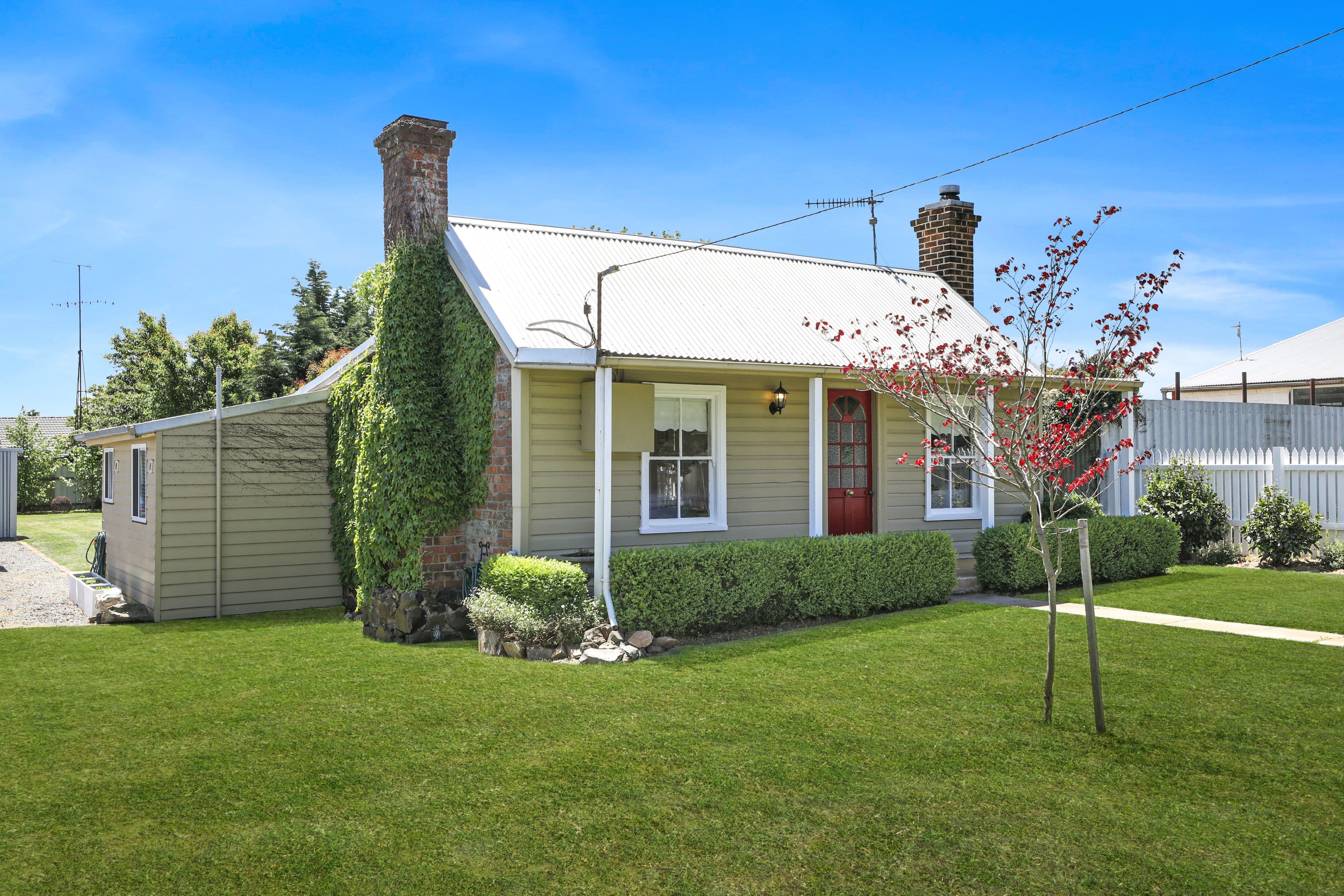 90 Laggan Road, Crookwell NSW 2583, Crookwell - Thumbnail 2