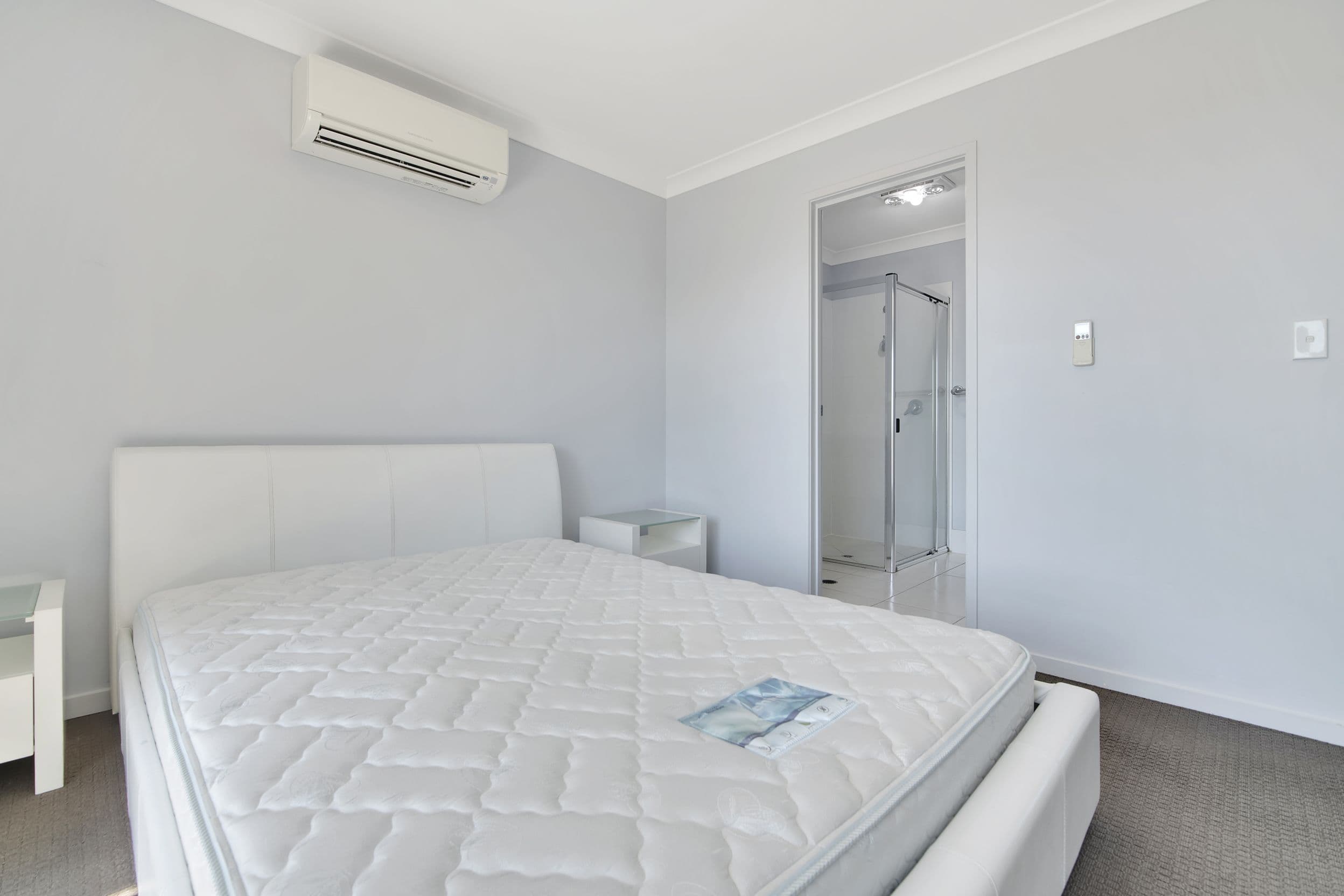 77 Tank Street, West Gladstone QLD 4680, West Gladstone - Thumbnail 8