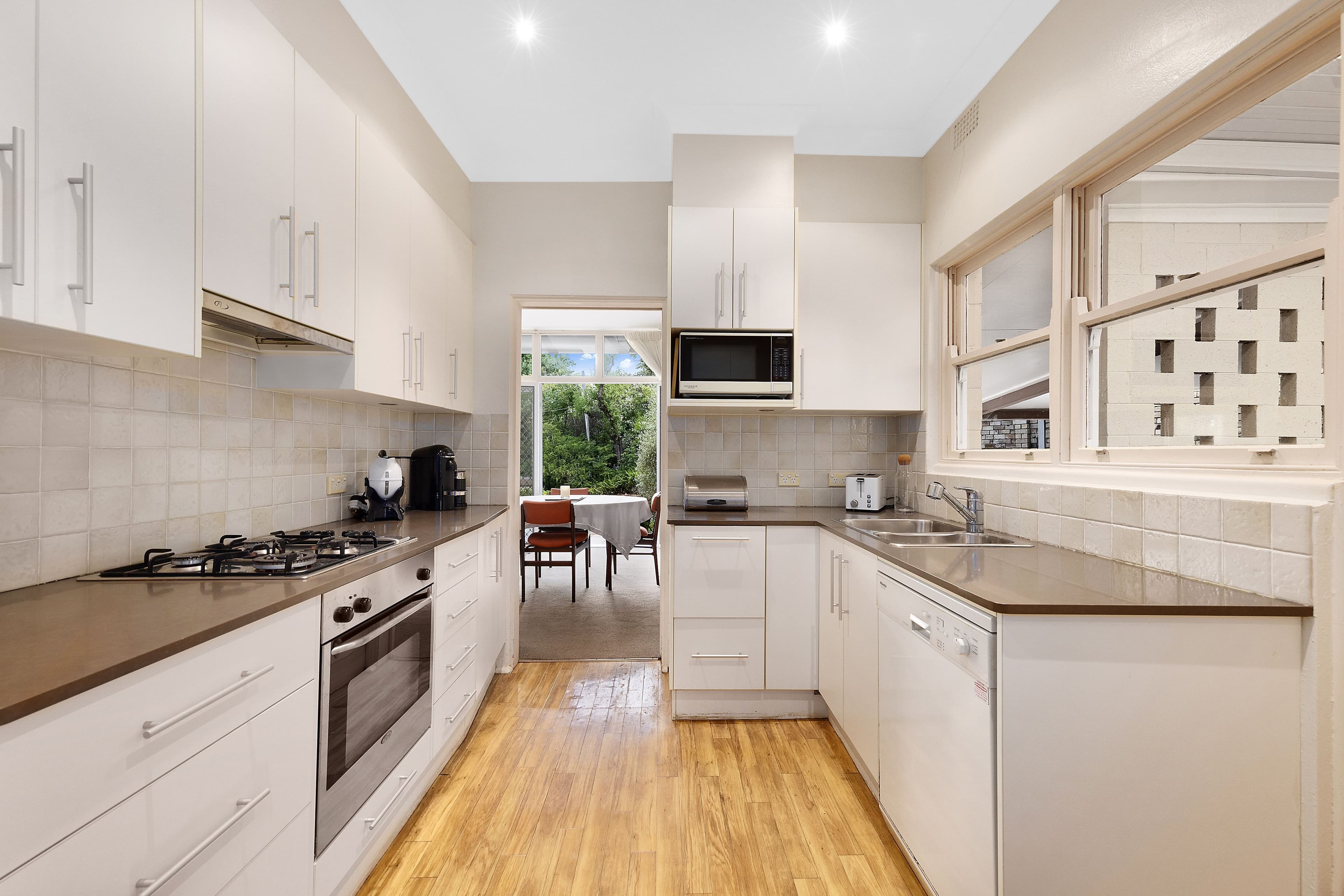 5 Karingal Avenue, Koonawarra, Gordon - Thumbnail 2