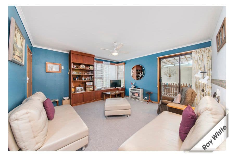 7 Boronia Crescent, QUEANBEYAN NSW 2620, Queanbeyan - Thumbnail 2