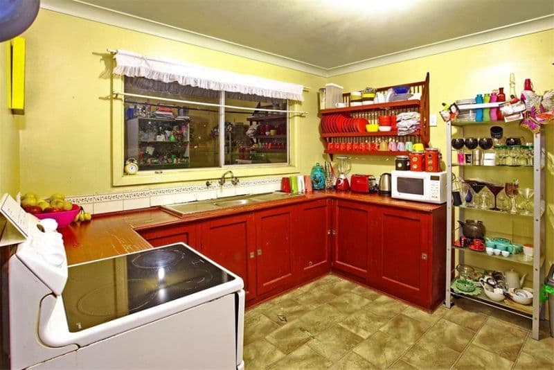 25 McCauley Street, THIRROUL NSW 2515, Thirroul - Thumbnail 5