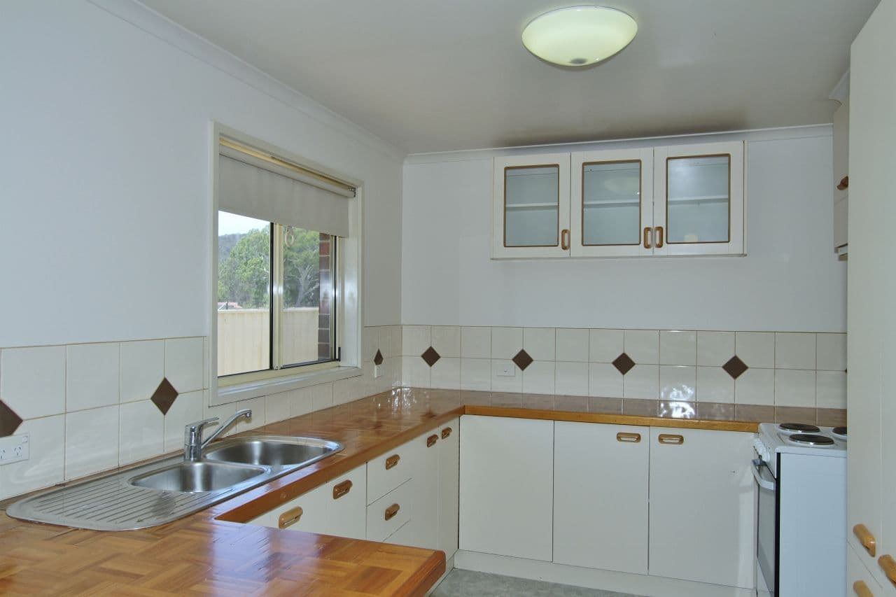 12 McMahon Street, Heathcote VIC 3523, Heathcote - Thumbnail 2