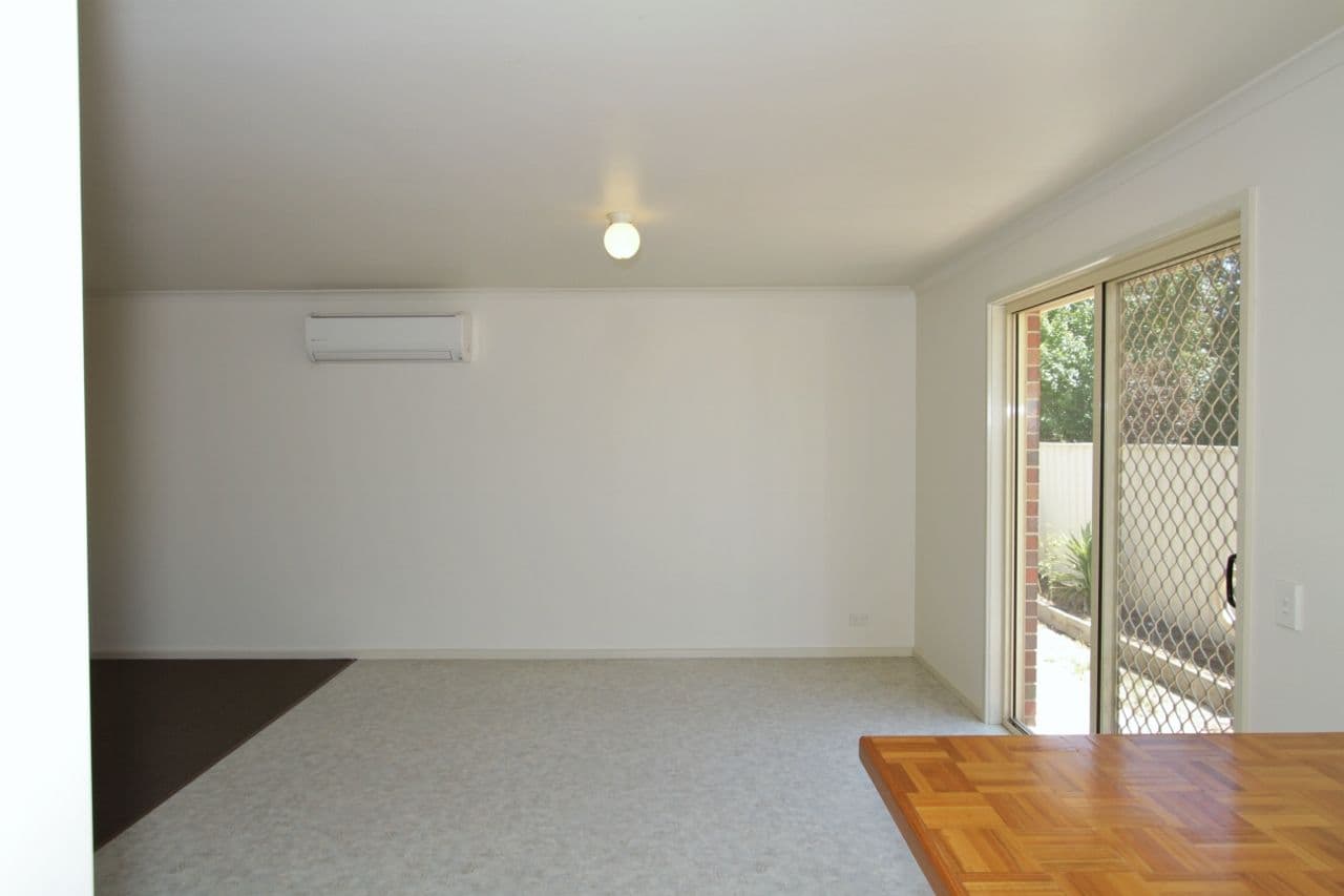 12 McMahon Street, Heathcote VIC 3523, Heathcote - Thumbnail 4