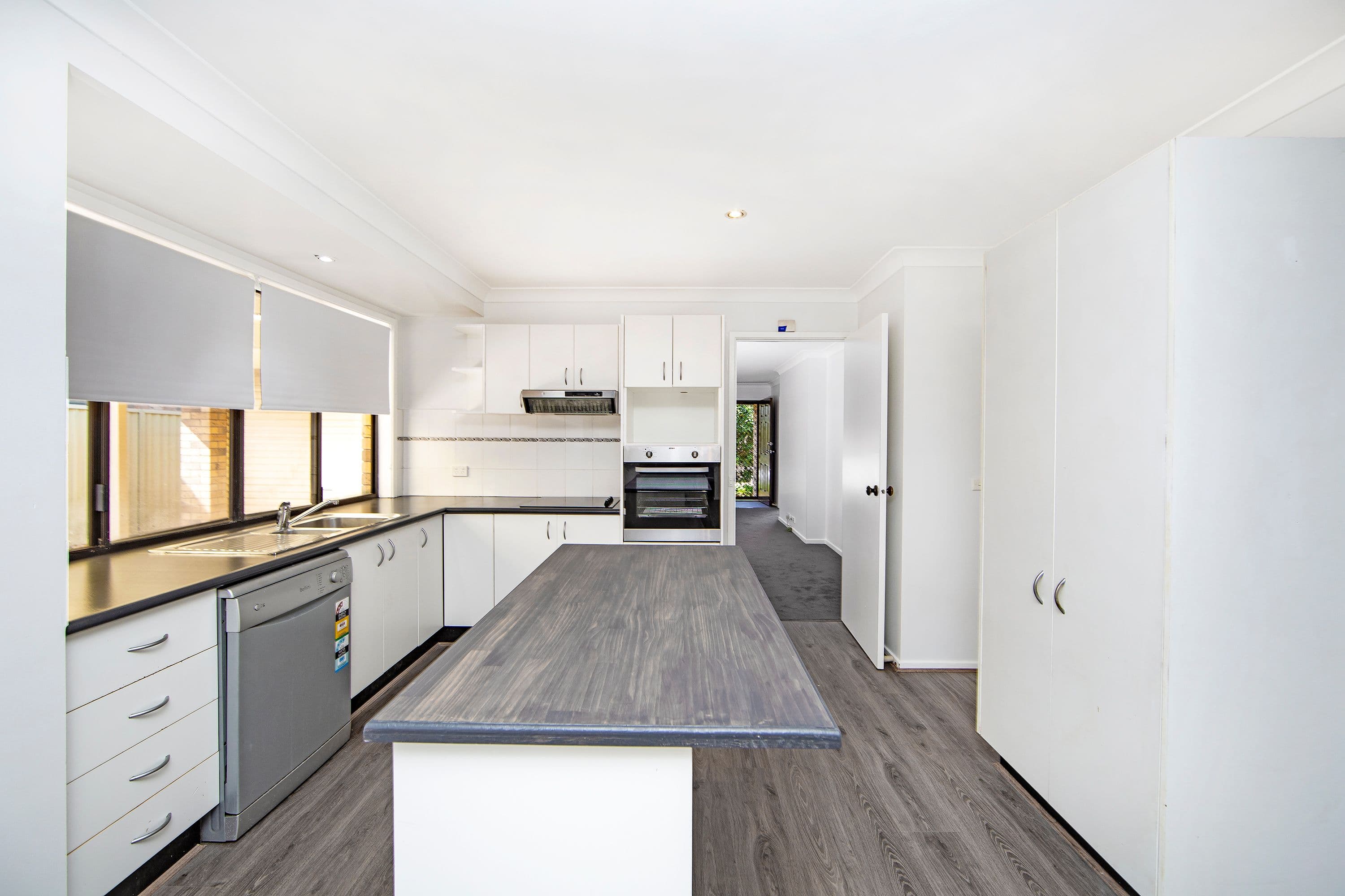 10 Casurina Close, Lake Haven NSW 2263, Lake Haven - Thumbnail 4