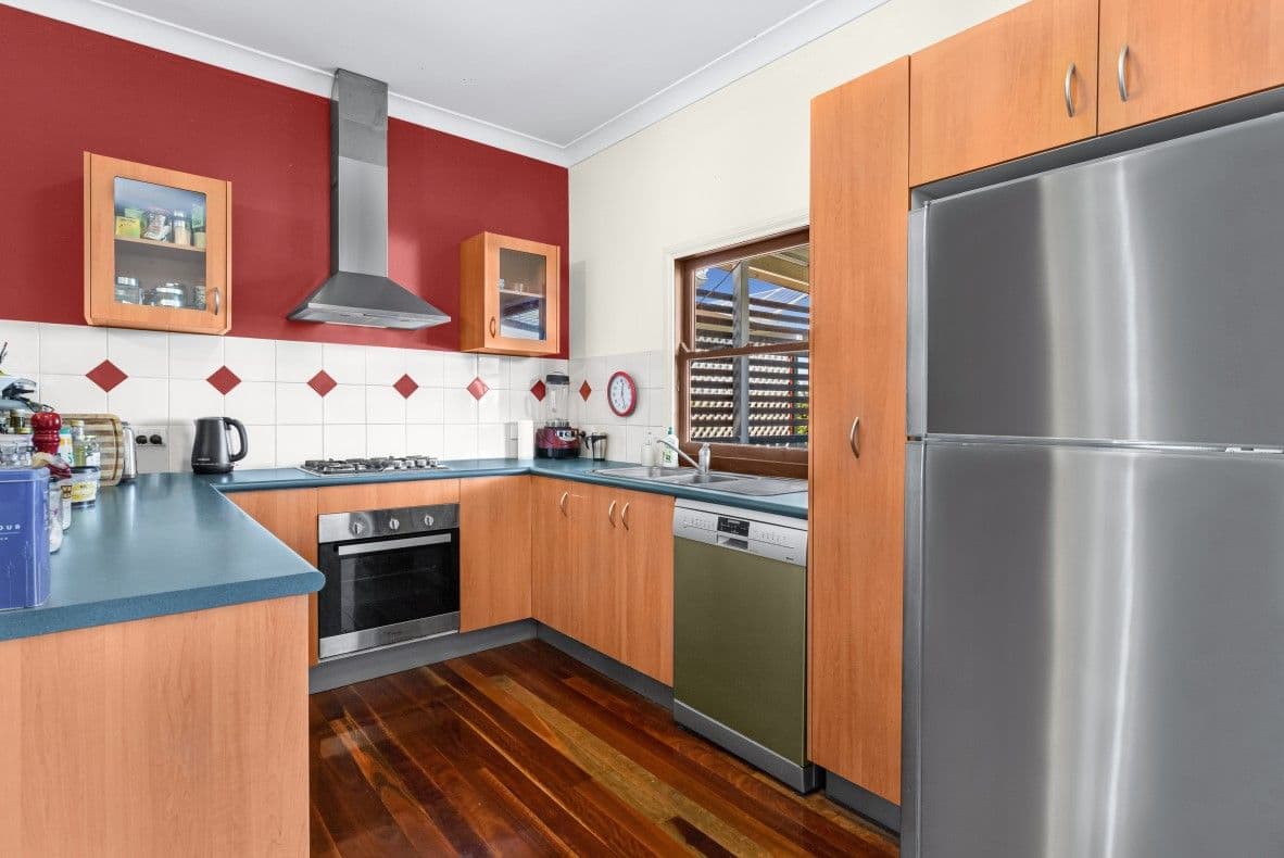 210 Thistle Street, Gordon Park QLD 4031, Gordon Park - Thumbnail 5