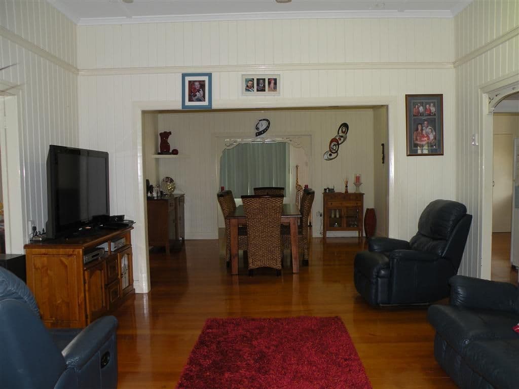 9 Highway Street, PARK AVENUE QLD 4701, Park Avenue - Thumbnail 2