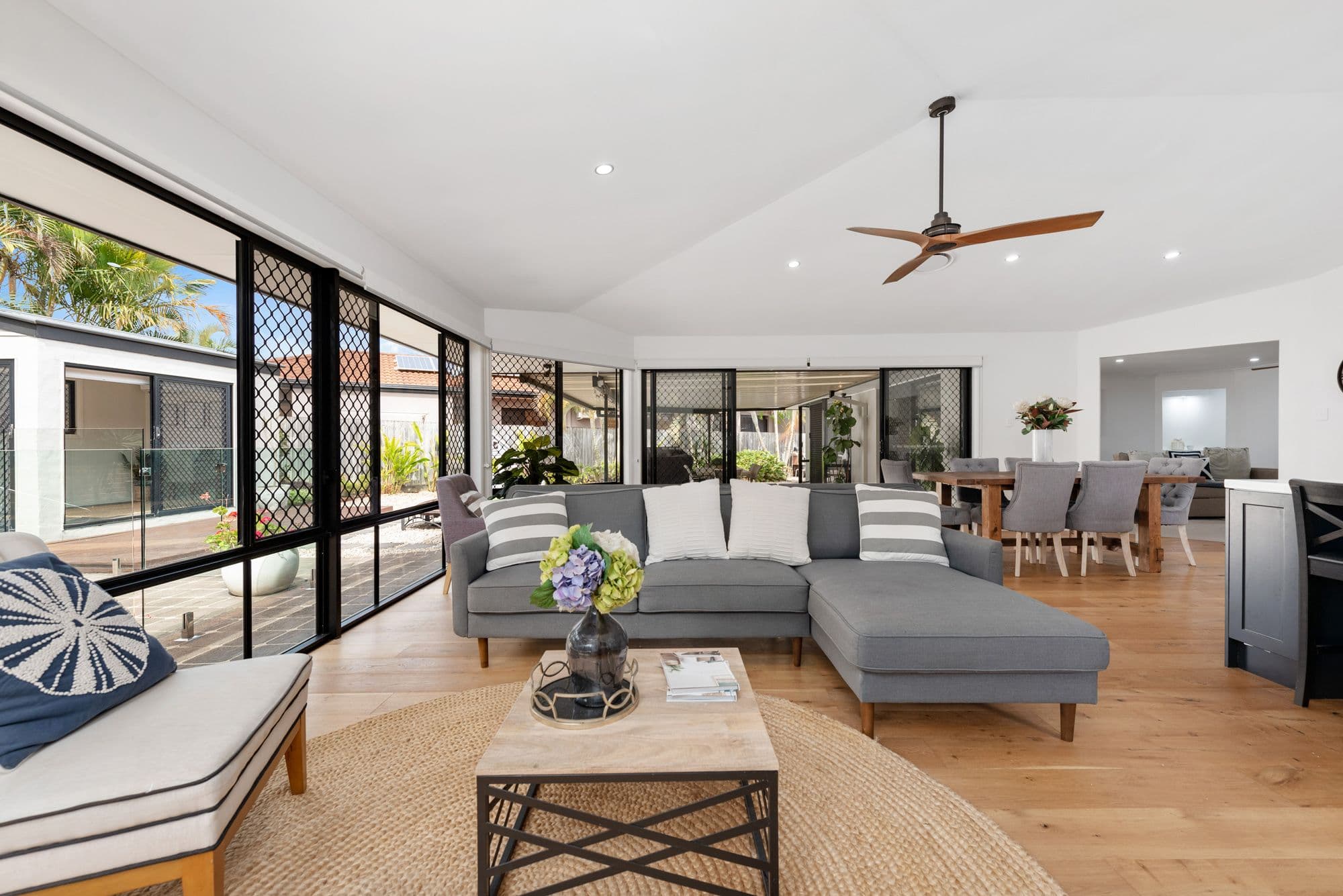 20 Kenilworth Place, Carindale QLD 4152, Carindale - Thumbnail 3