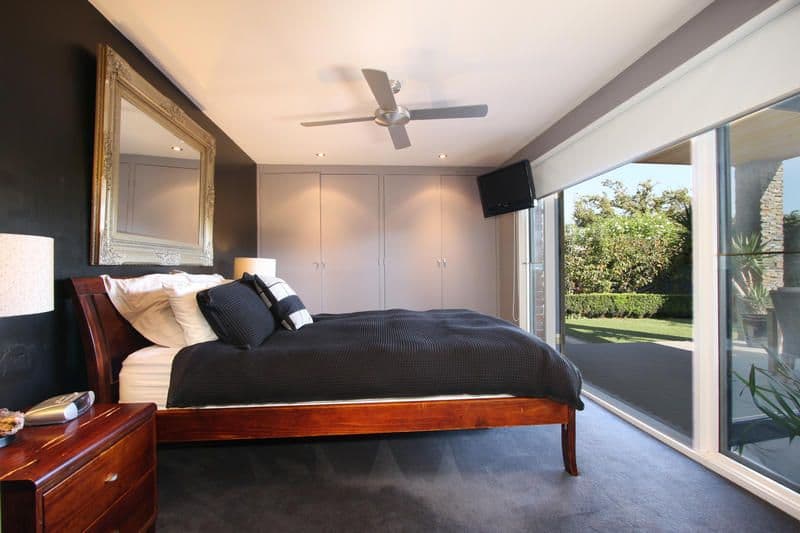 8 Crewe Road, Hughesdale VIC 3166, Hughesdale - Thumbnail 8