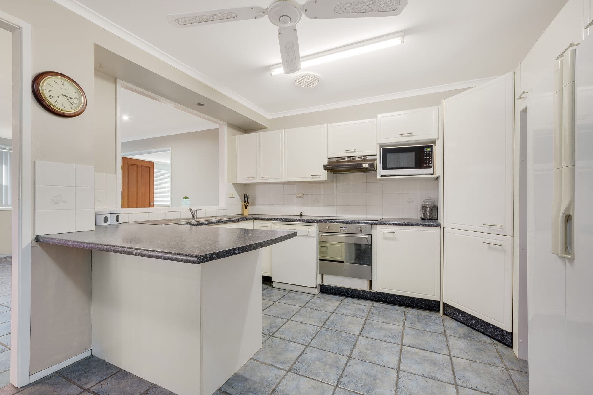 10 Rushes Place, Minto - Thumbnail 6