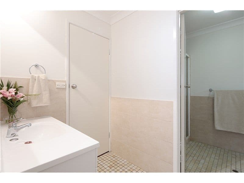 2 Ketch Street, Jamboree Heights QLD 4074, Jamboree Heights - Thumbnail 7
