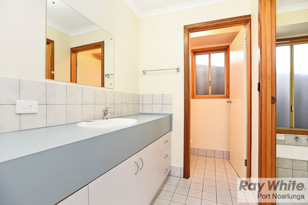 6 Mindarie Street, Port Willunga SA 5173, Port Willunga - Thumbnail 8