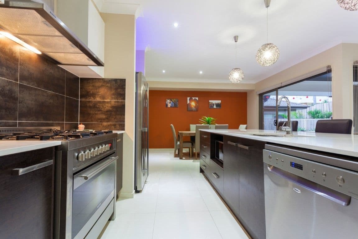 22 Wolseley Way, Upper Coomera QLD 4209, Upper Coomera - Thumbnail 3