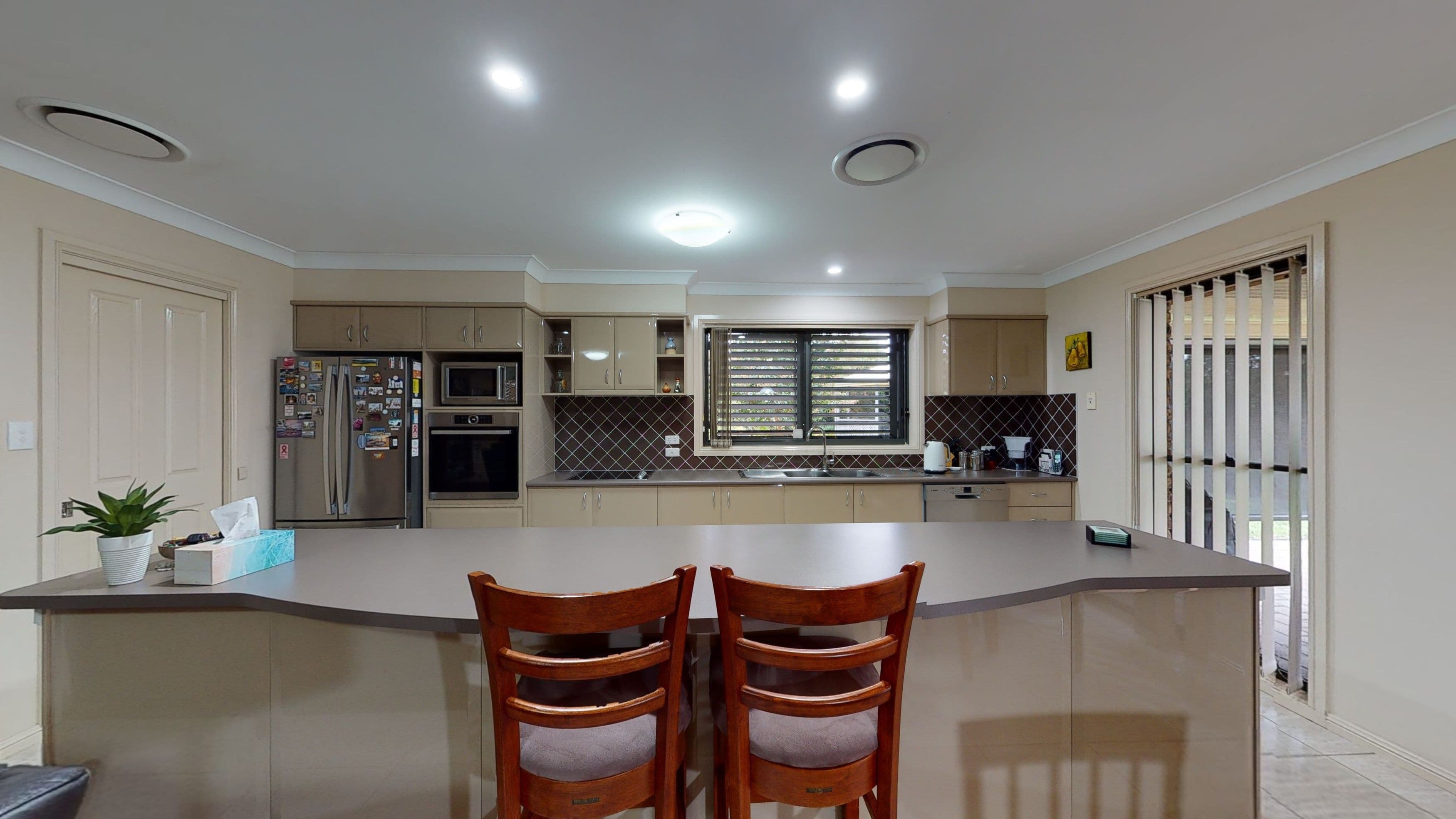 189 Baird Drive, Dubbo NSW 2830, Dubbo - Thumbnail 2