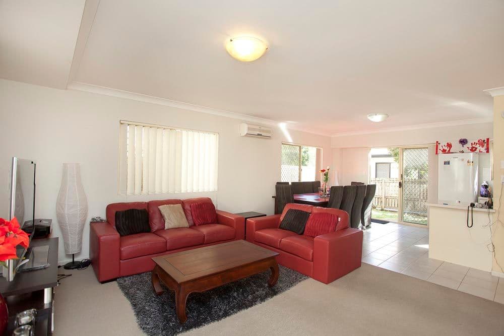 15 Howsan Street, MOUNT GRAVATT EAST QLD 4122, Mount Gravatt East - Thumbnail 2