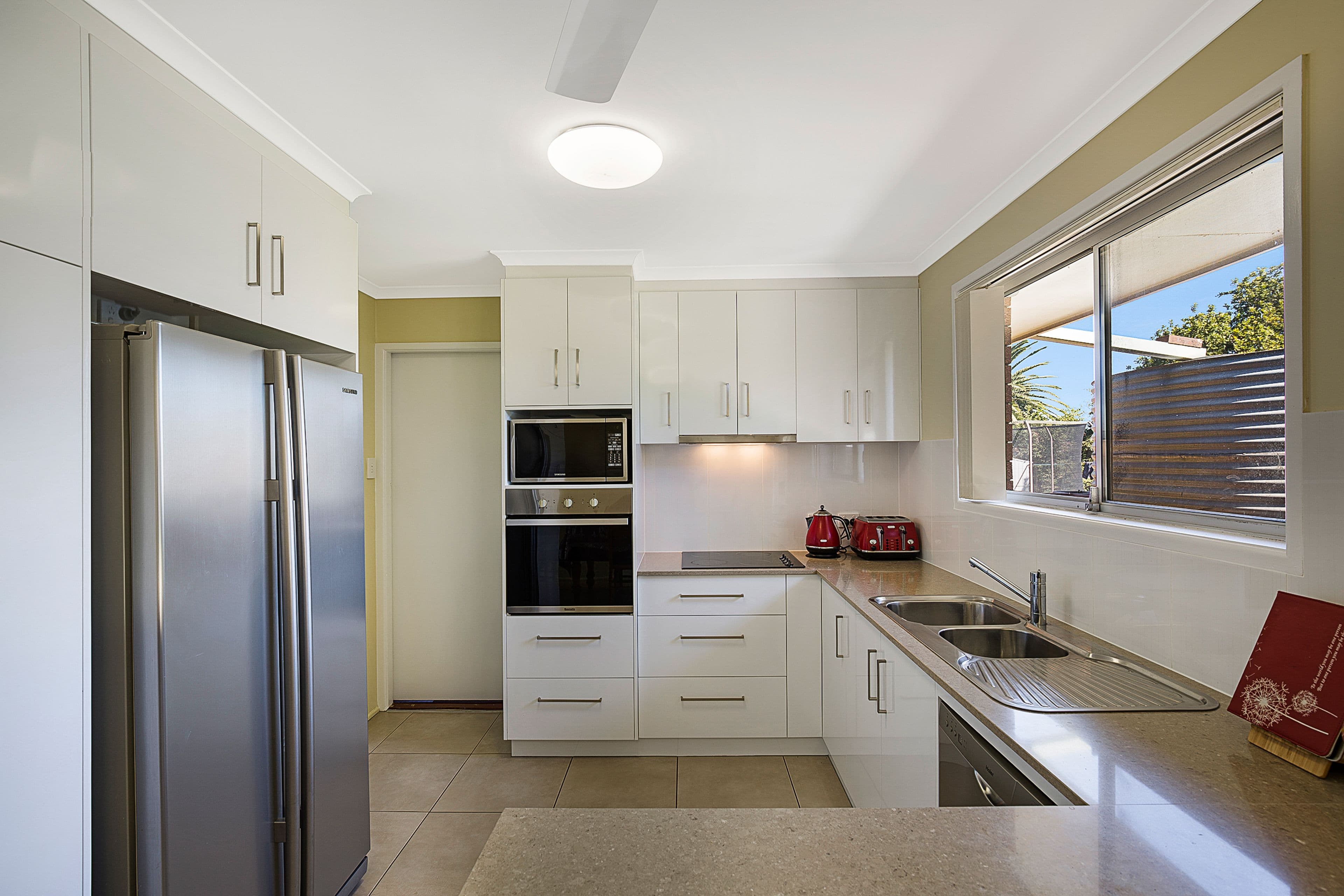 19 Sampson Street, Wilsonton QLD 4350, Wilsonton - Thumbnail 4