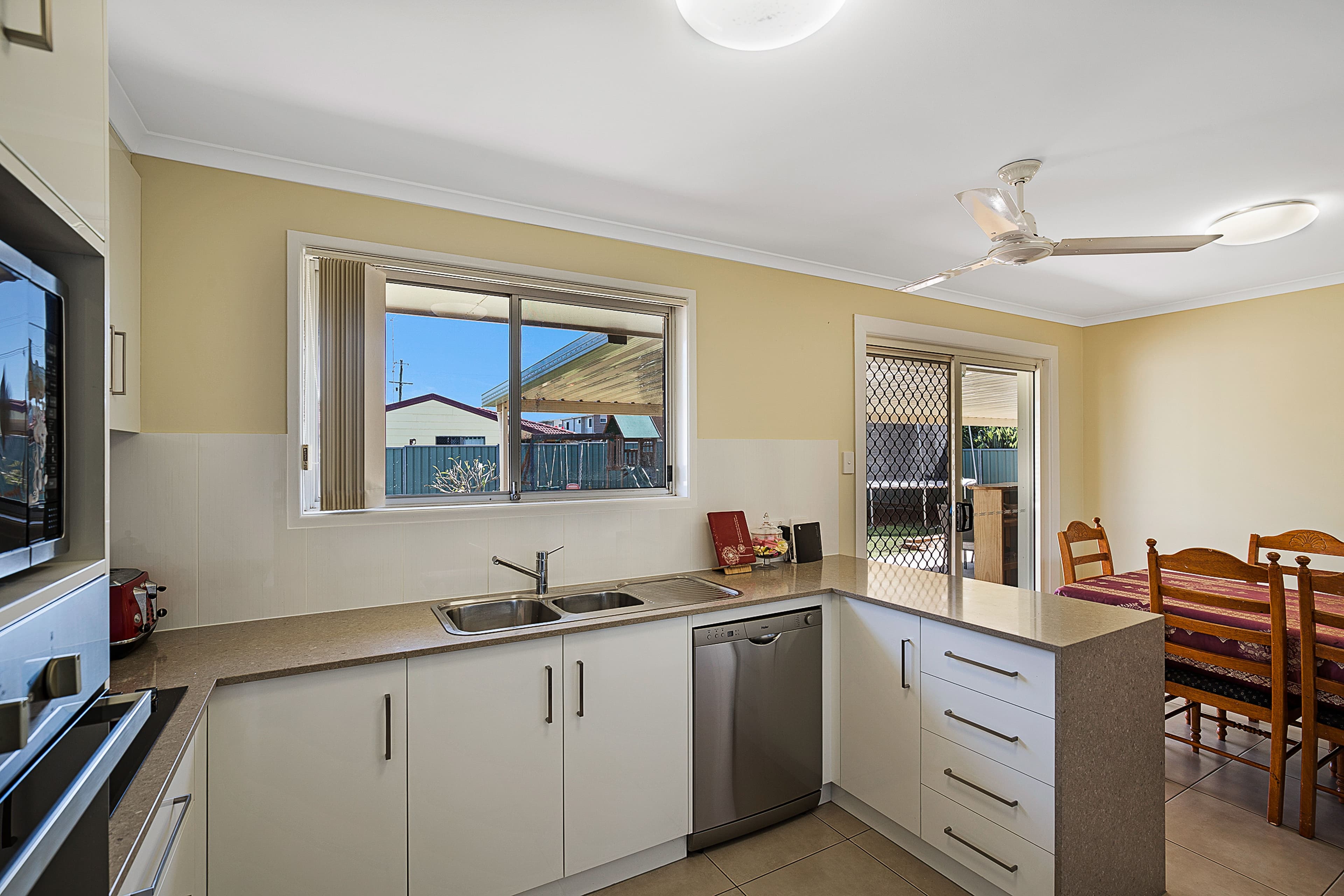 19 Sampson Street, Wilsonton QLD 4350, Wilsonton - Thumbnail 5