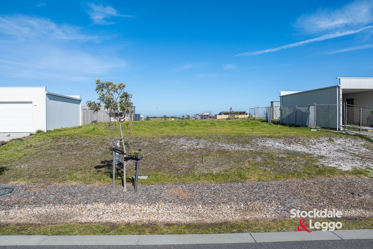 13 Seadragon Street, Cape Paterson VIC 3995, Cape Paterson - Thumbnail 6