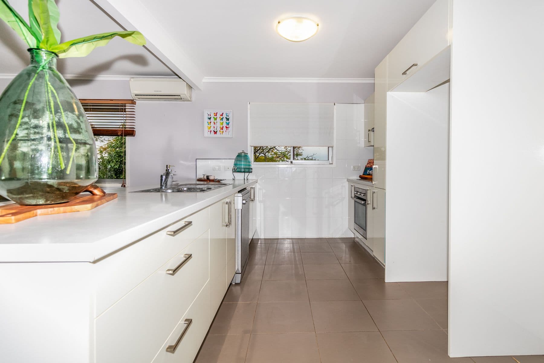 1 Collin Court, Kingston QLD 4114, Kingston - Thumbnail 3