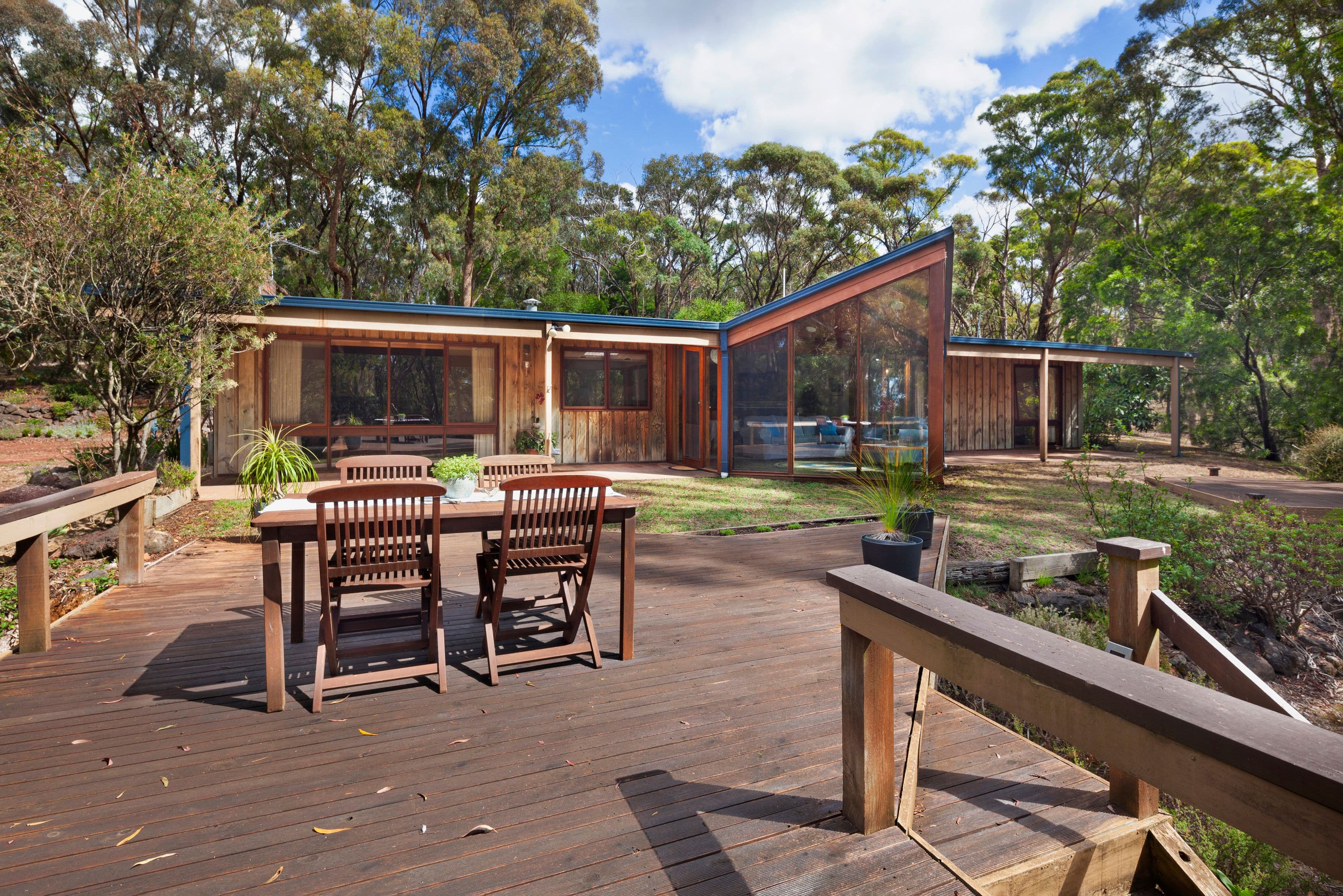 10 Mendhams Dam Road, Creswick VIC 3363, Creswick - Thumbnail 2