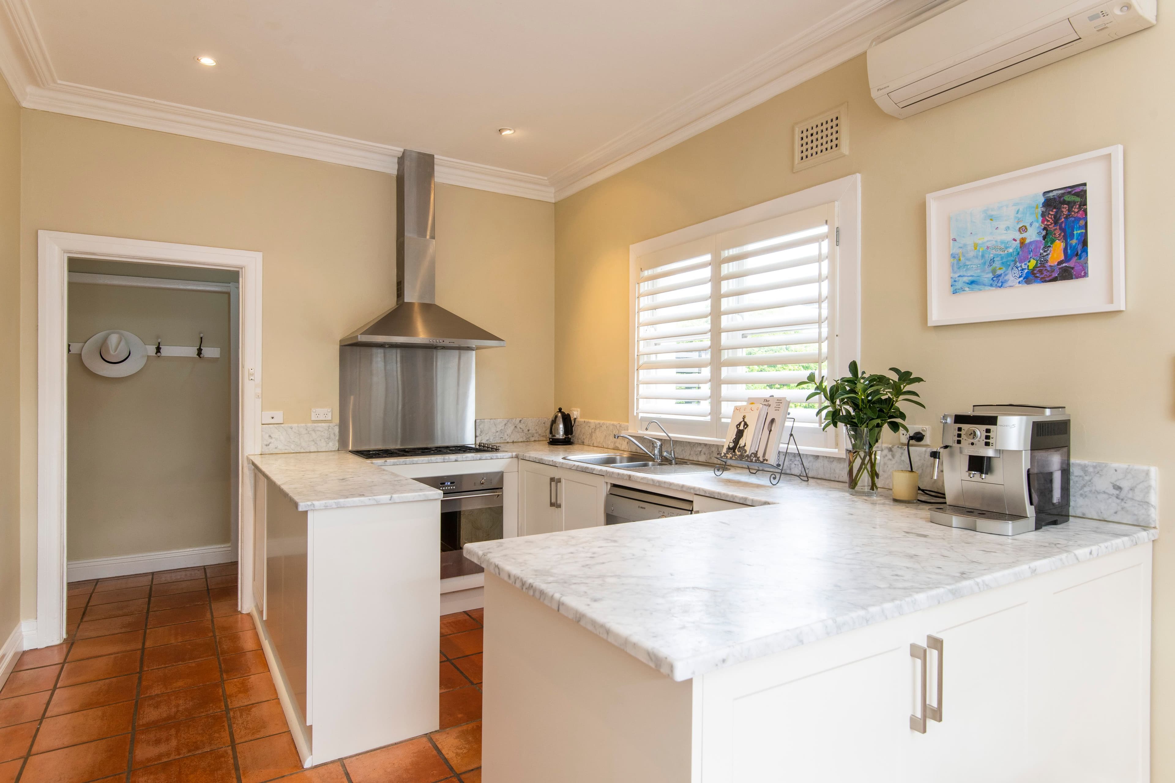 84 Avenue Road, Mosman NSW 2088, Mosman - Thumbnail 4