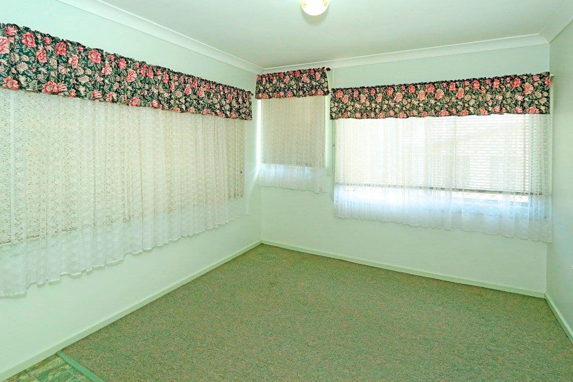 244 Dean Street, Berserker QLD 4701, Berserker - Thumbnail 2