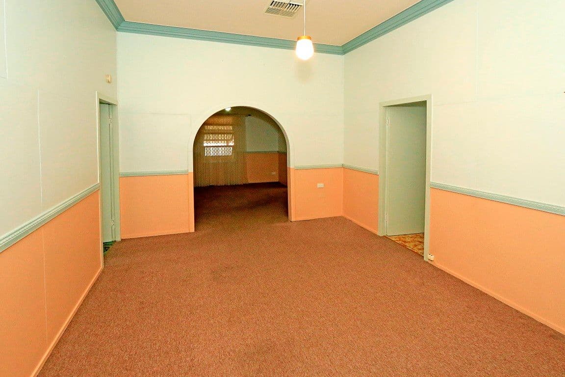 244 Dean Street, Berserker QLD 4701, Berserker - Thumbnail 3
