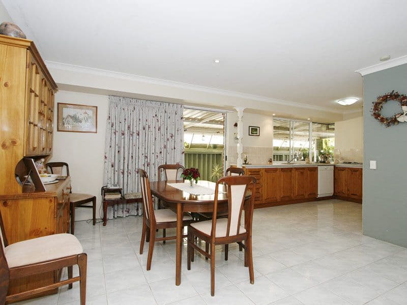 1 Serene Close, BALLAJURA WA 6066, Ballajura - Thumbnail 3