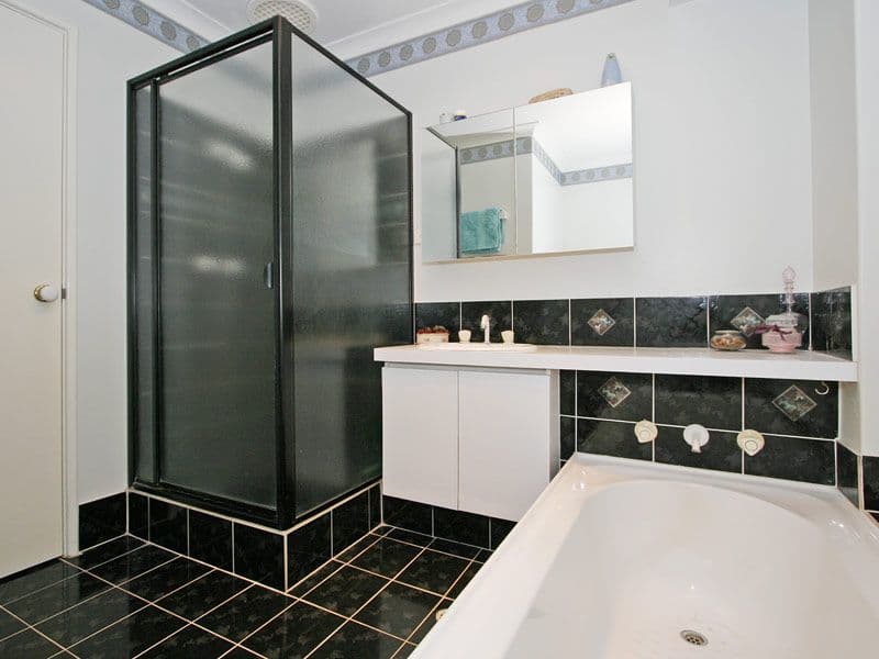 1 Serene Close, BALLAJURA WA 6066, Ballajura - Thumbnail 7