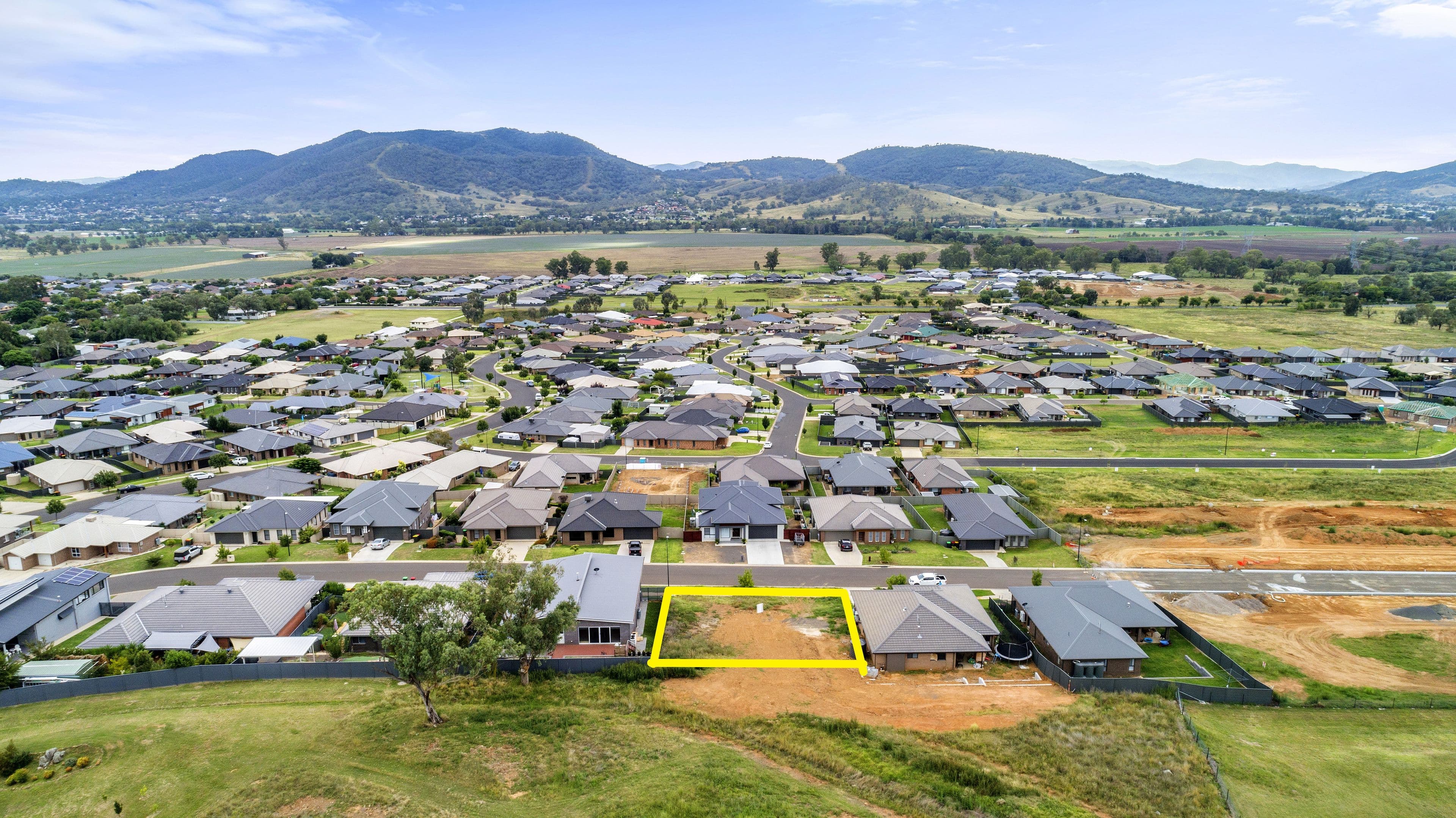 14 Currawong Drive, Tamworth NSW 2340, Tamworth - Thumbnail 2
