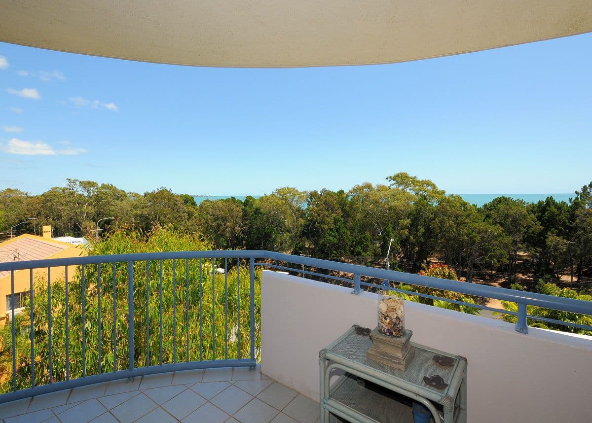 386 Charlton Esplanade, TORQUAY QLD 4655, Torquay - Thumbnail 8