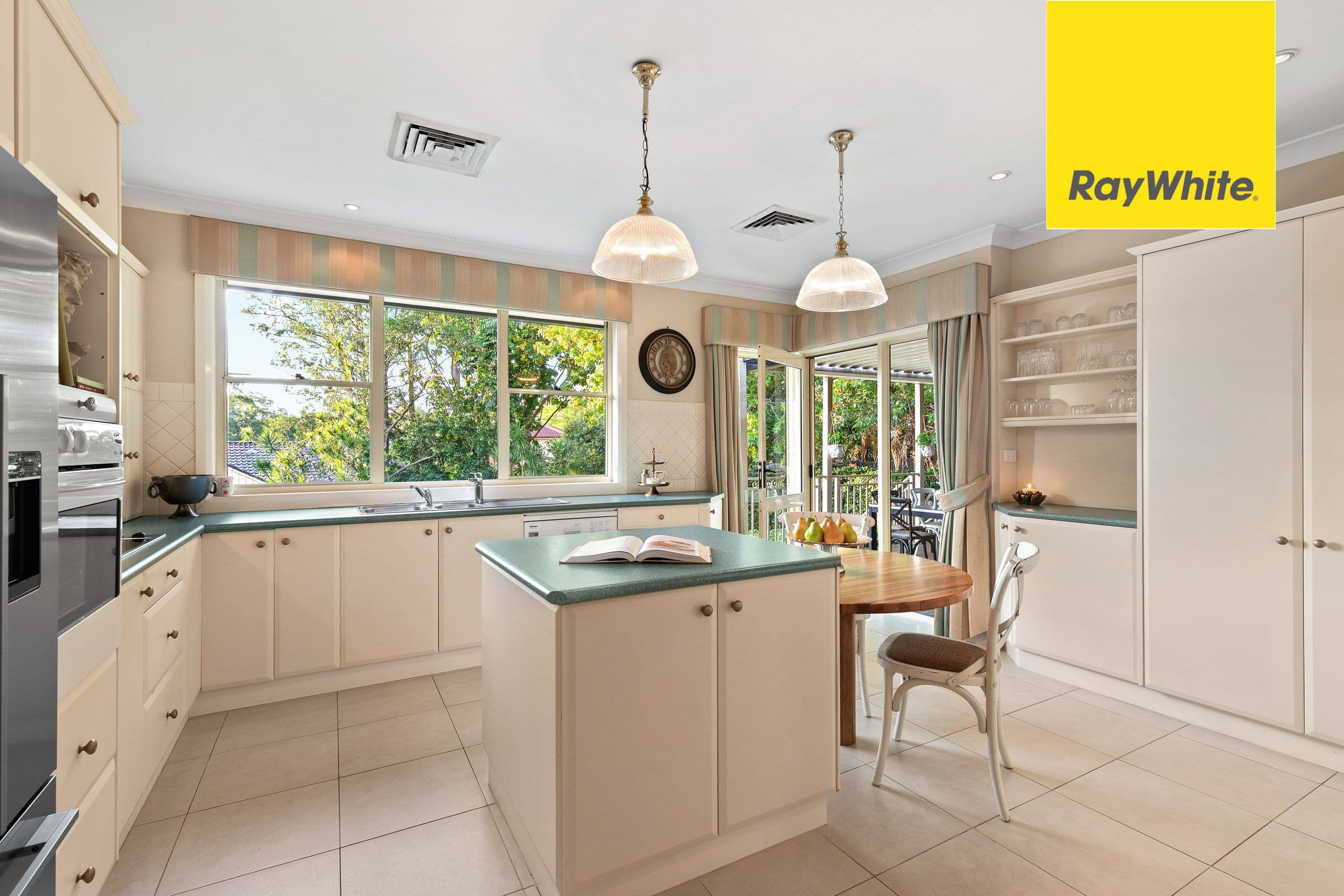 976 North Road, Bentleigh East, Bentleigh East - Thumbnail 4