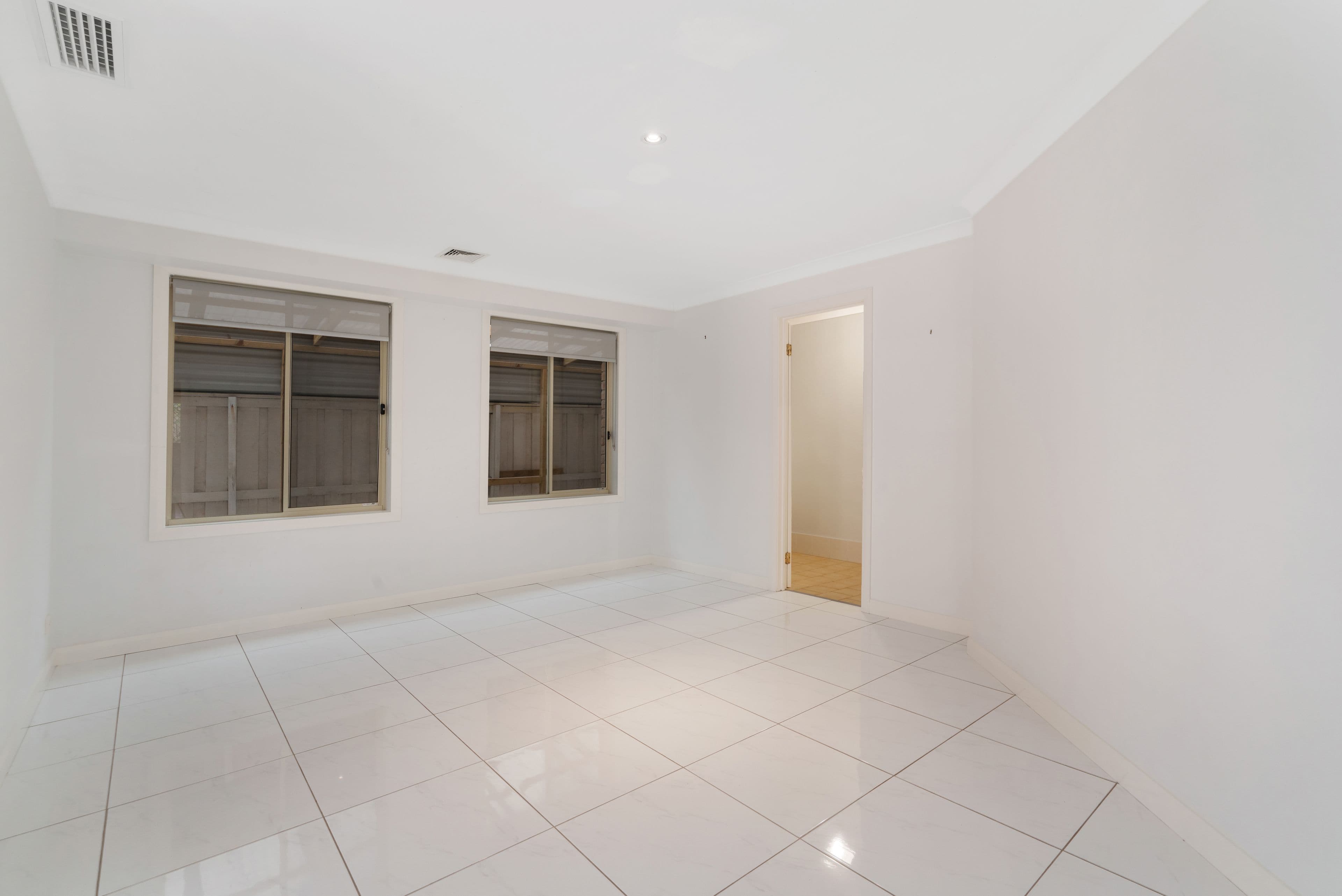 16 Prout Street, West Hoxton NSW 2171, West Hoxton - Thumbnail 4