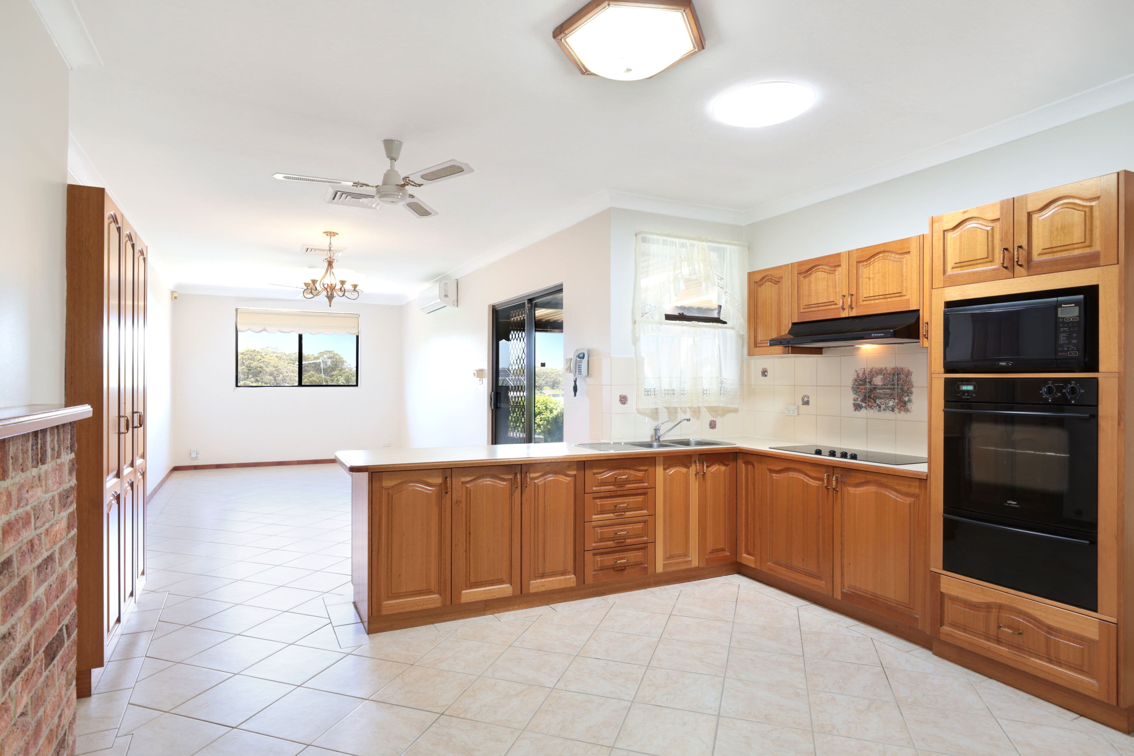 18 Holmegate Crescent, Cranebrook NSW 2749, Cranebrook - Thumbnail 4