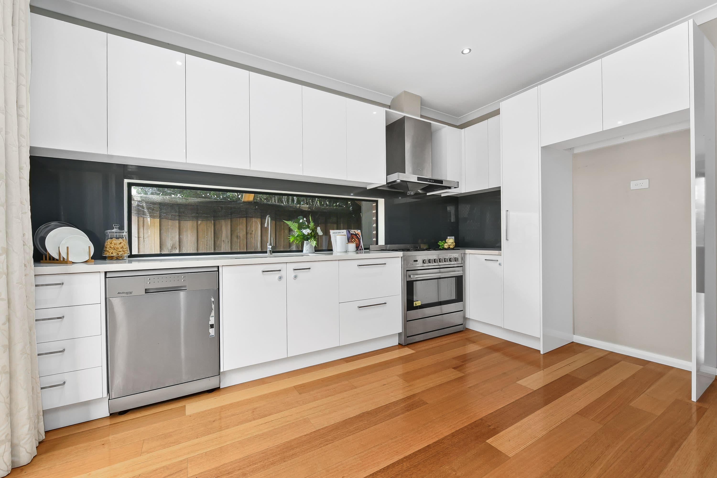 15 Lanham Street, Oakleigh East VIC 3166, Oakleigh East - Thumbnail 4