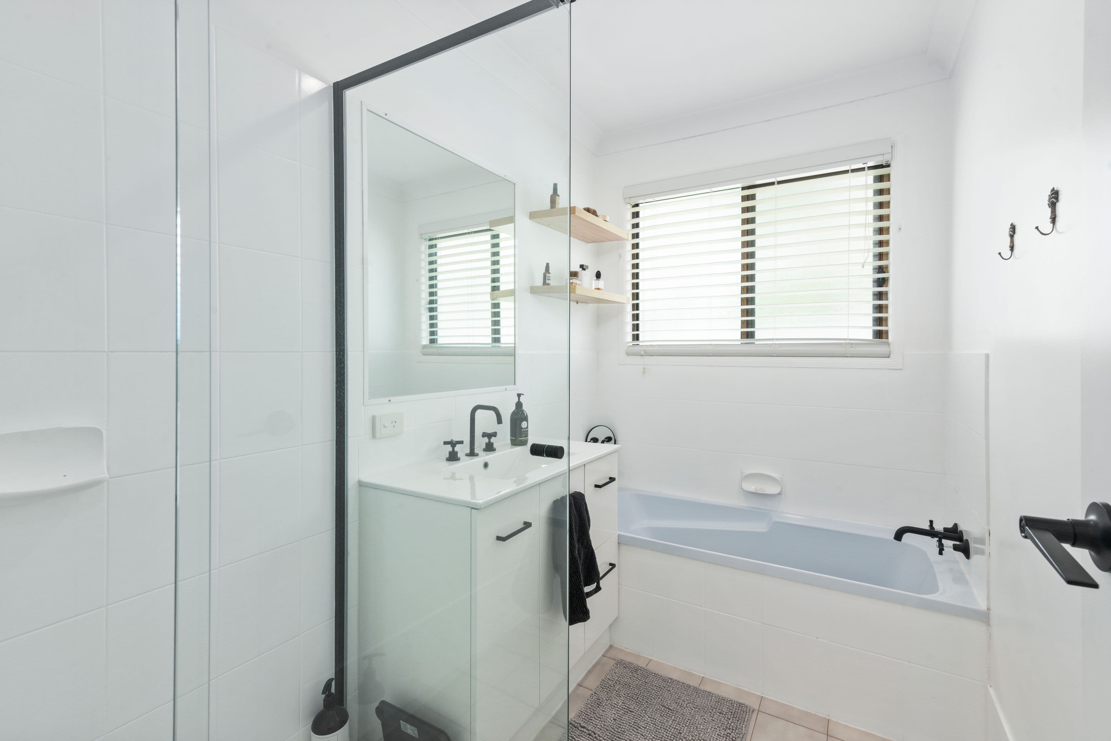 20 Bob Barnard Drive, Tugun QLD 4224, Tugun - Thumbnail 8
