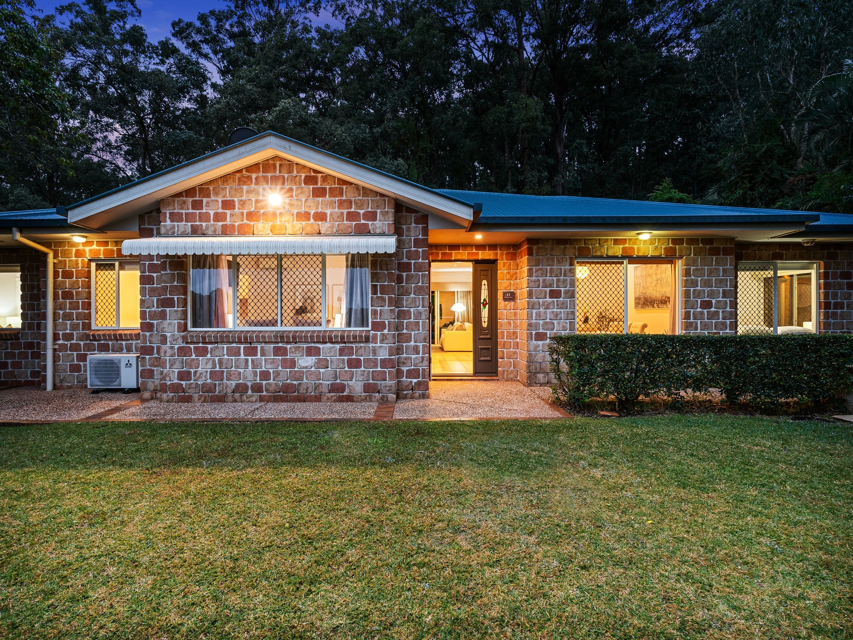 41 Casuarina Place, Mount Gravatt East QLD 4122, Mount Gravatt East - Thumbnail 2