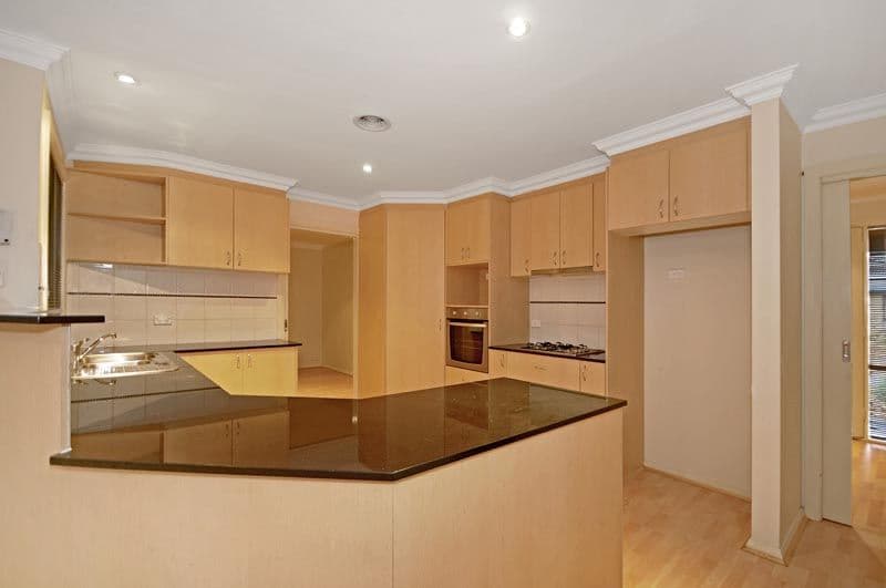 17 McGilvray Close, GORDON ACT 2906, Gordon - Thumbnail 3