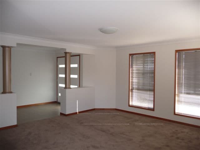 15 Grundy Street, WESTBROOK QLD 4350, Westbrook - Thumbnail 3