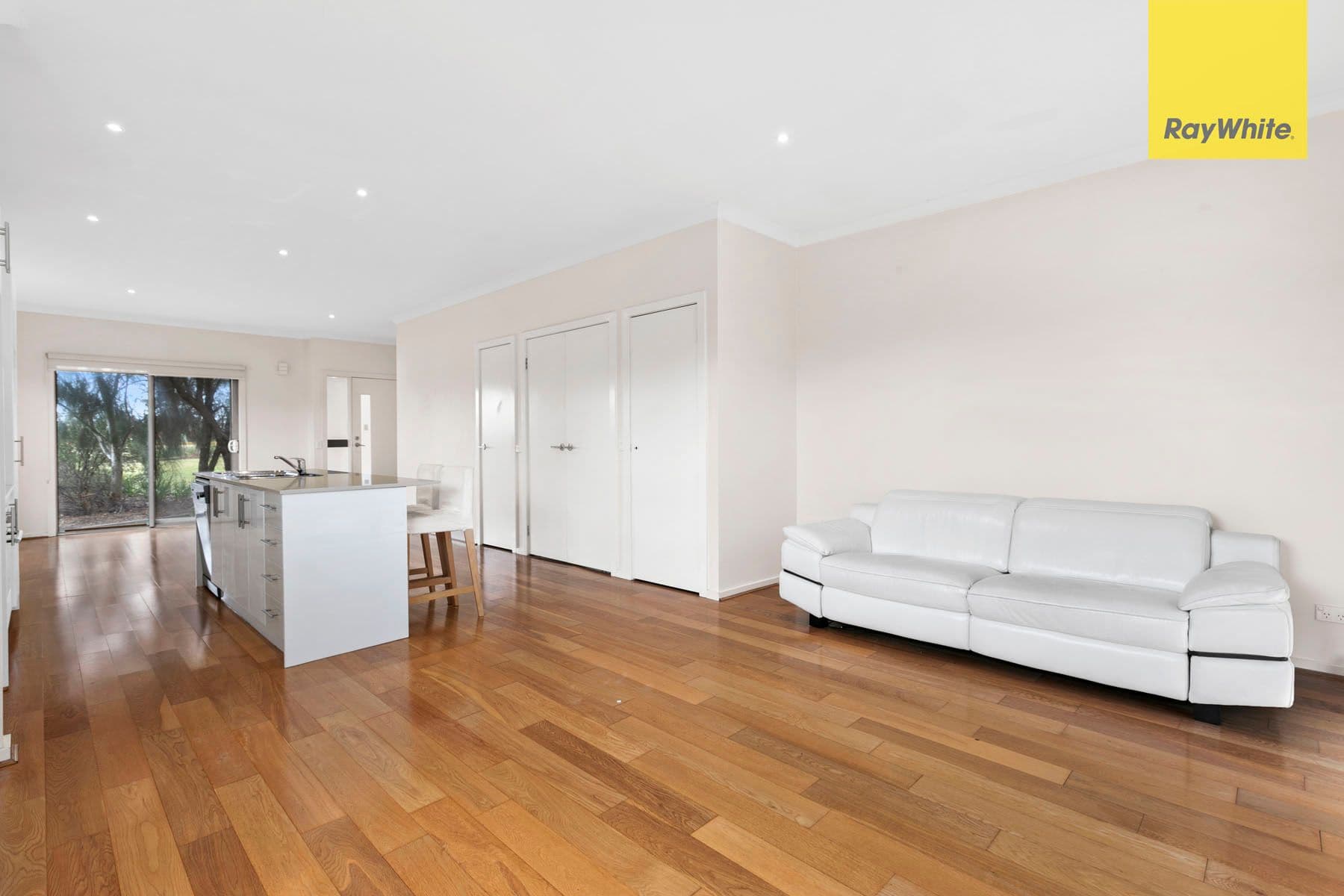 18 Kai Close, Caroline Springs VIC 3023, Caroline Springs - Thumbnail 3